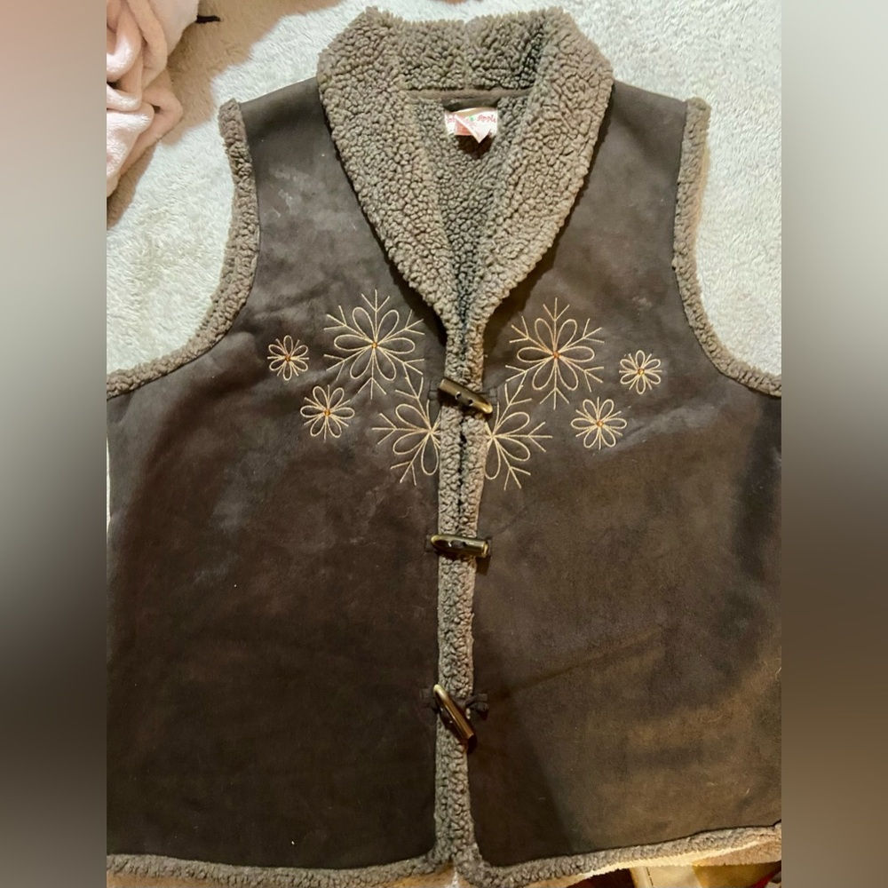 Apple Toffee Brown Fleece Outerwear